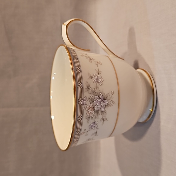 NEW Noritake Salzburg 7299 Footed Cup & Saucer Ivory China - Picture 7 of 16